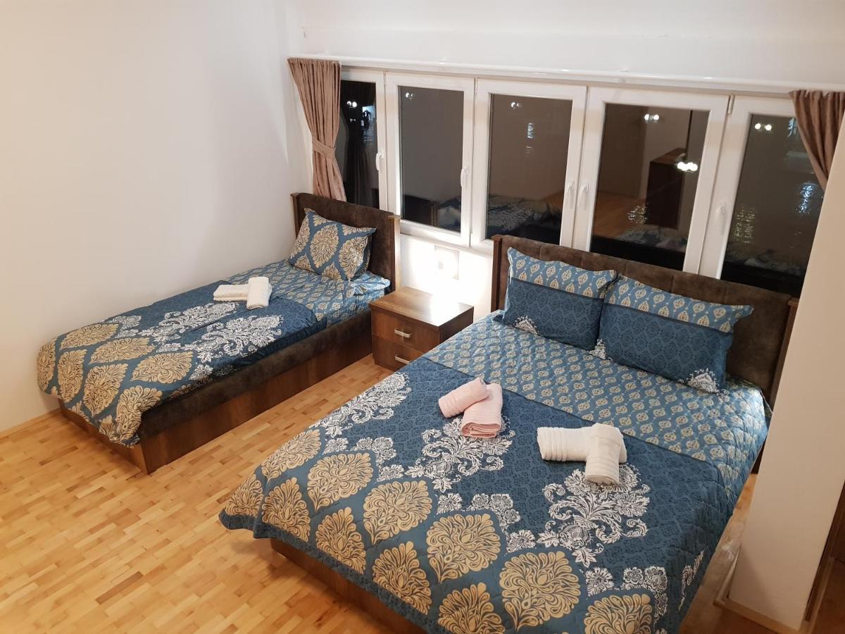 Prishtina Newborn Abc Room Pristina Buitenkant foto