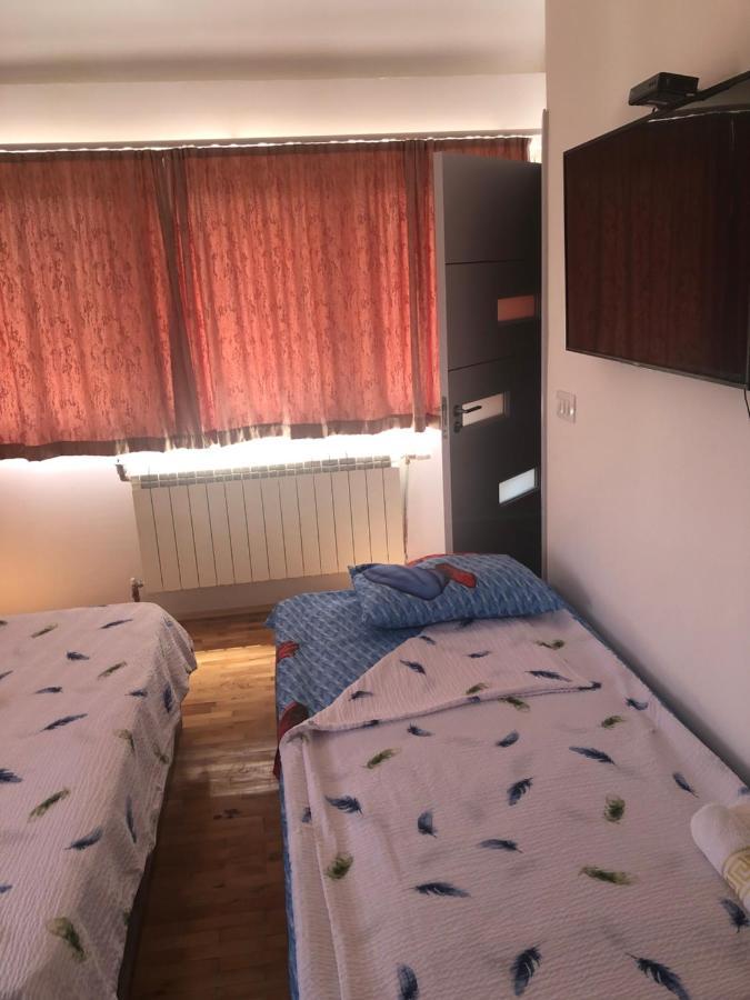 Prishtina Newborn Abc Room Pristina Buitenkant foto